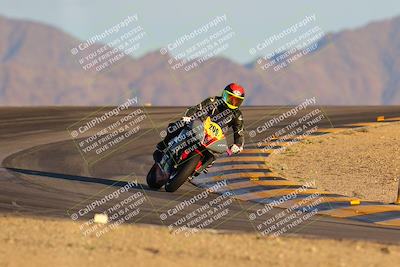 media/Dec-16-2023-CVMA (Sat) [[bb38a358a2]]/Race 13 Amateur Supersport Middleweight/